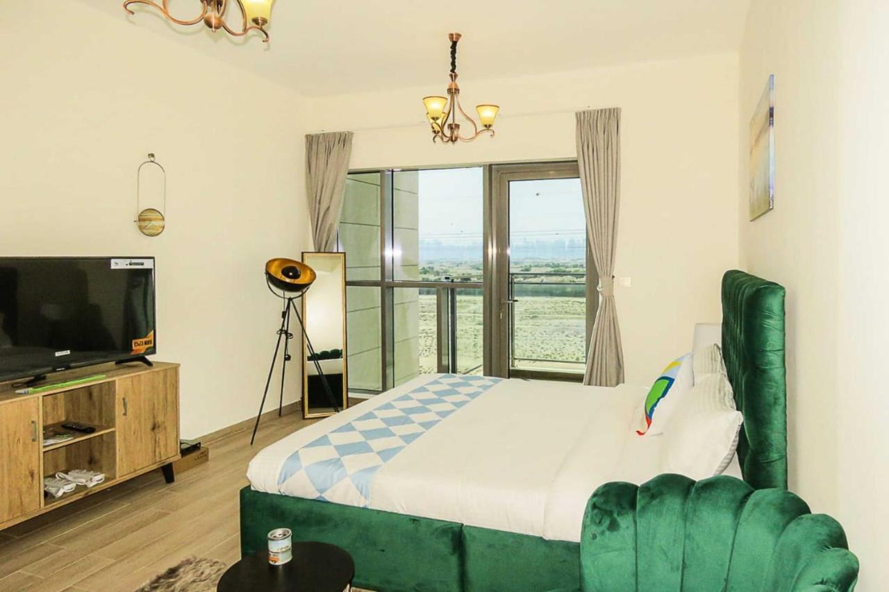 Oyo 860 Studio Apartment, Maya Tower 4, Jumeirah Village Triangle 두바이 외부 사진