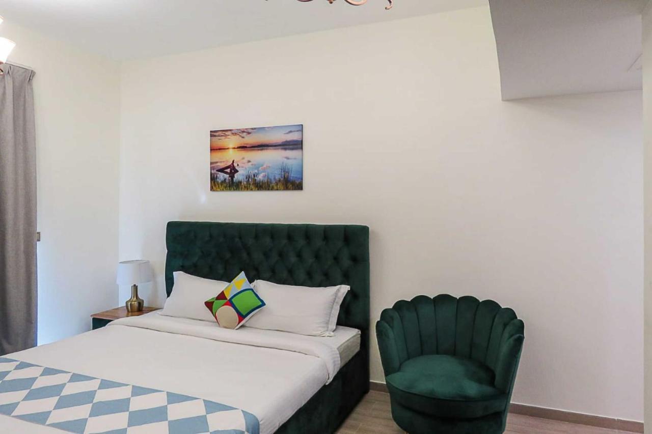 Oyo 860 Studio Apartment, Maya Tower 4, Jumeirah Village Triangle 두바이 외부 사진