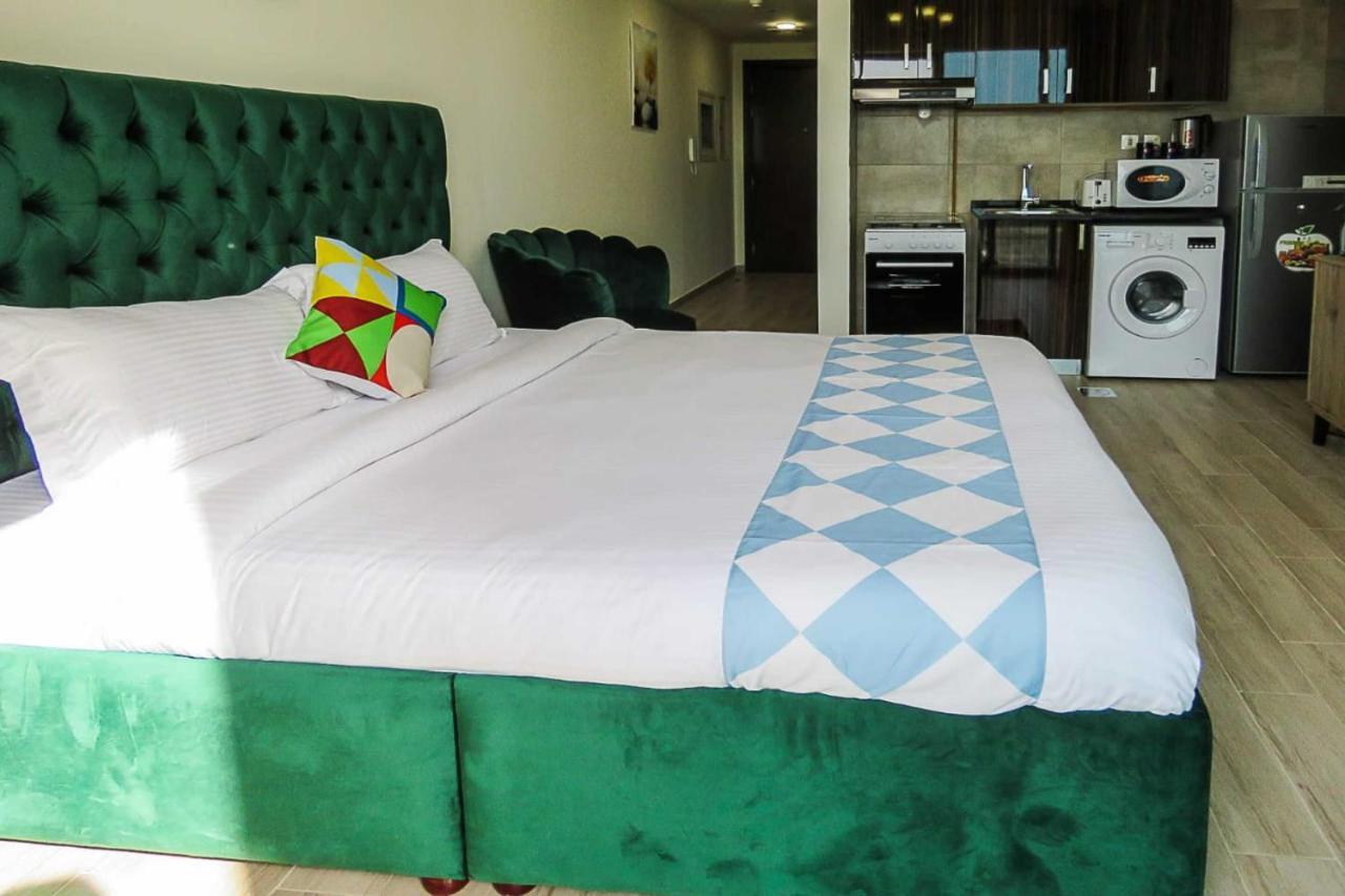 Oyo 860 Studio Apartment, Maya Tower 4, Jumeirah Village Triangle 두바이 외부 사진