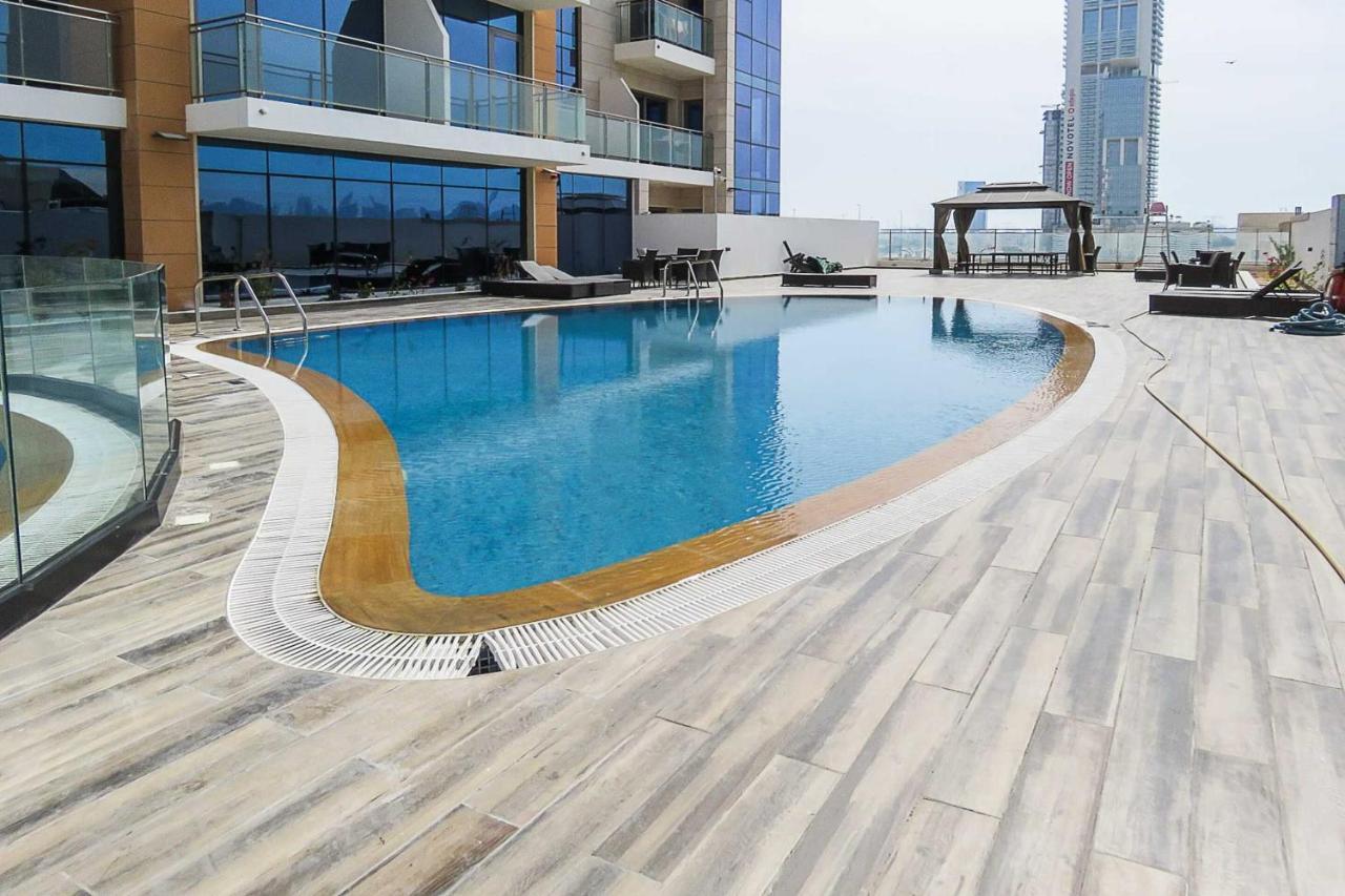 Oyo 860 Studio Apartment, Maya Tower 4, Jumeirah Village Triangle 두바이 외부 사진